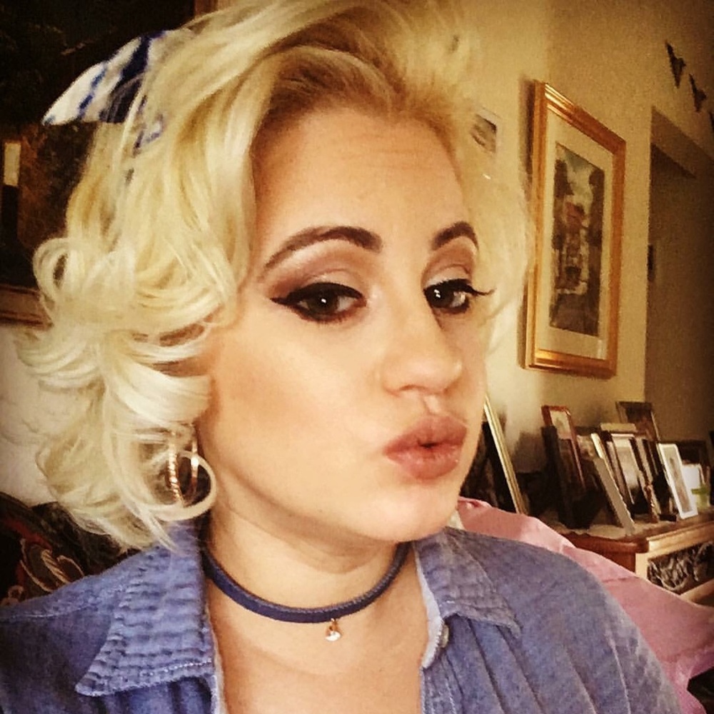 Meet your Posher, Janelle